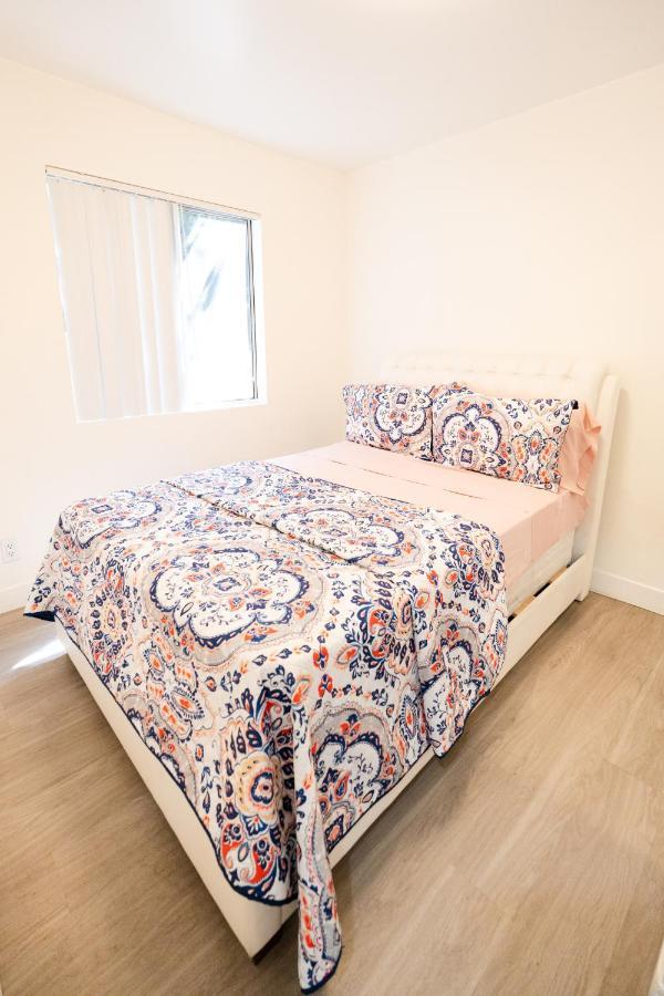 Cozy Small 2 Bedroom In Koreatown/Hollywood Los Angeles Buitenkant foto